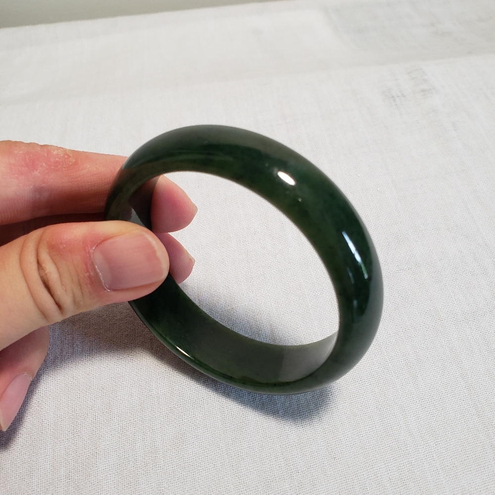 Dark Green Jade Bangle Bracelet